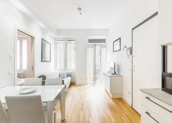 Easylife - Stile E Comfort A Due Passi Da Mediolan