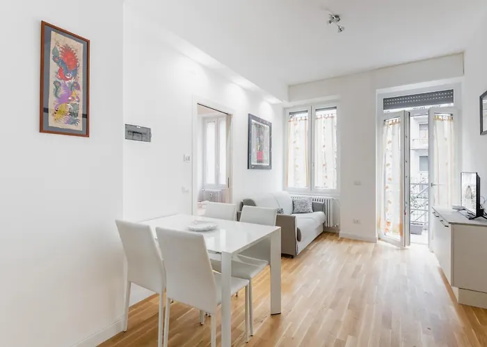 Apartament Easylife - Stile E Comfort A Due Passi Da Mediolan